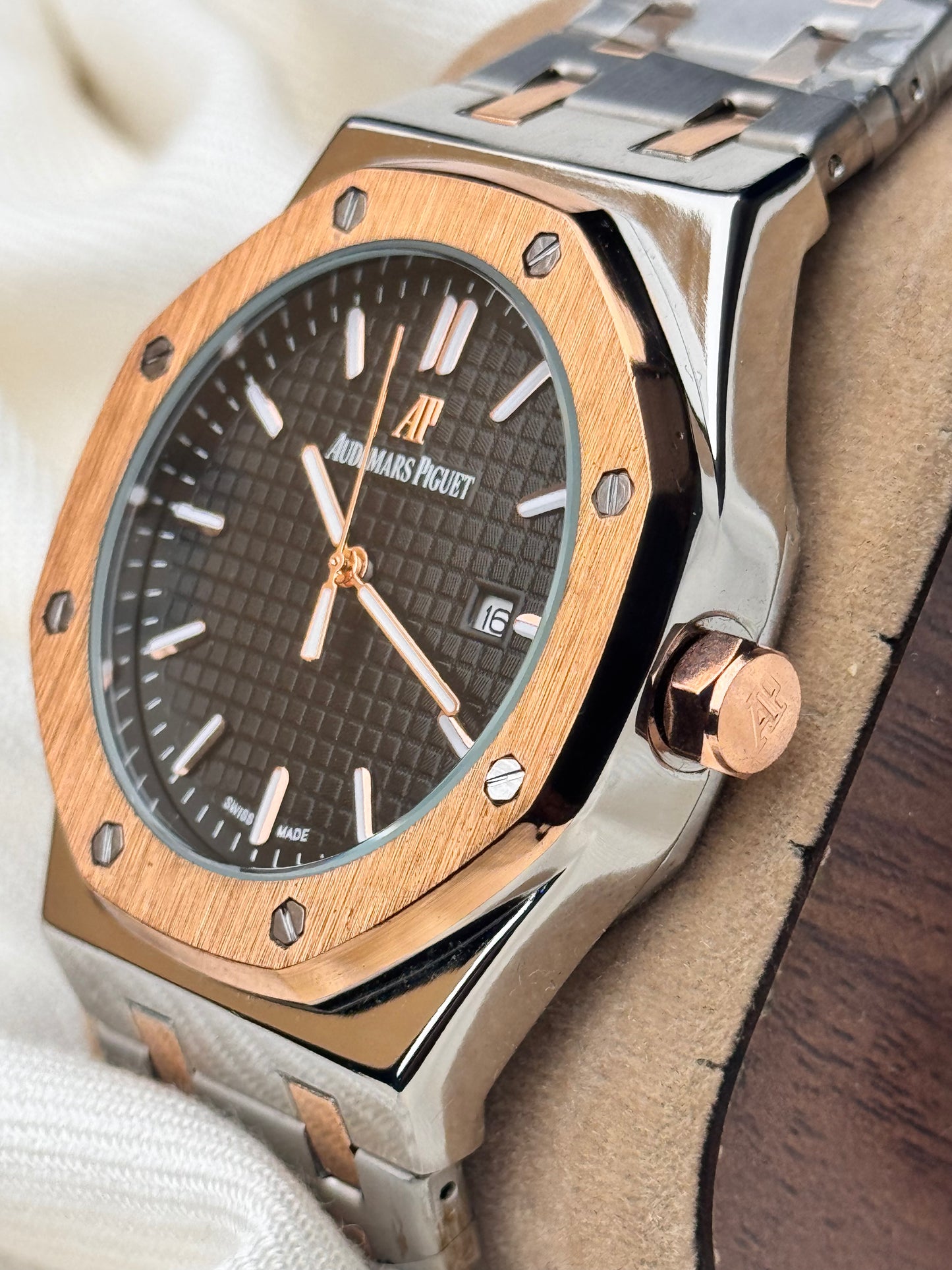 AP Watch || Two Tone Black Dial
