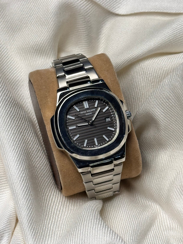 Premium Black Dial Silver Chain Watch