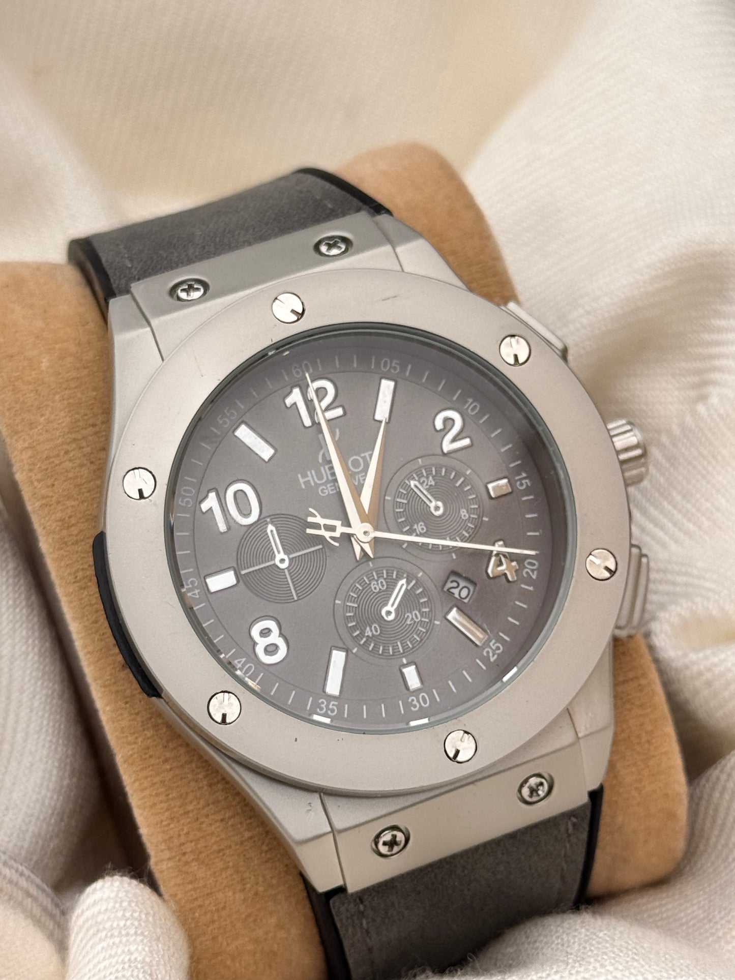 HUB Big Bang watch