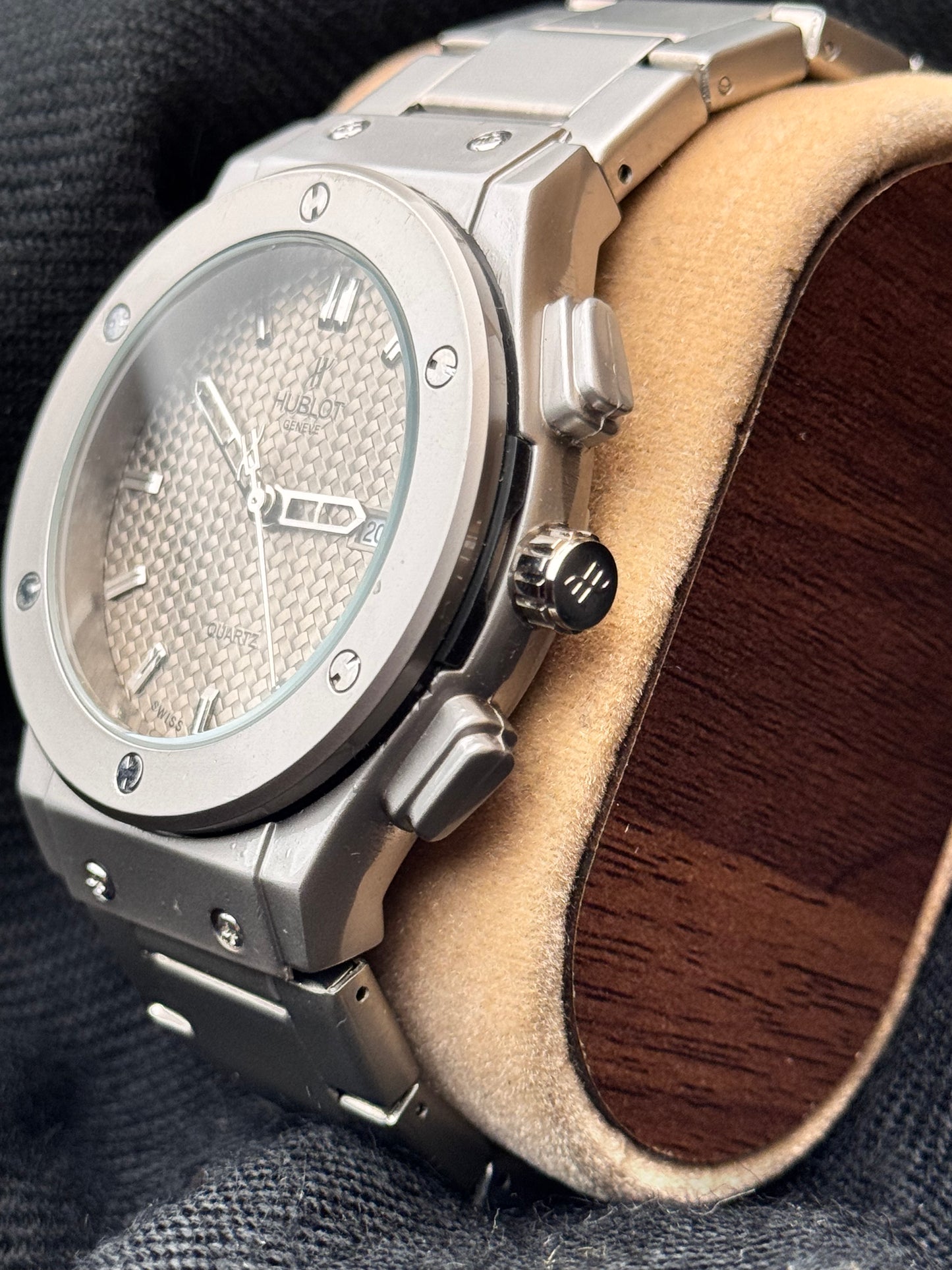 HUB Luxury Watch Quartz