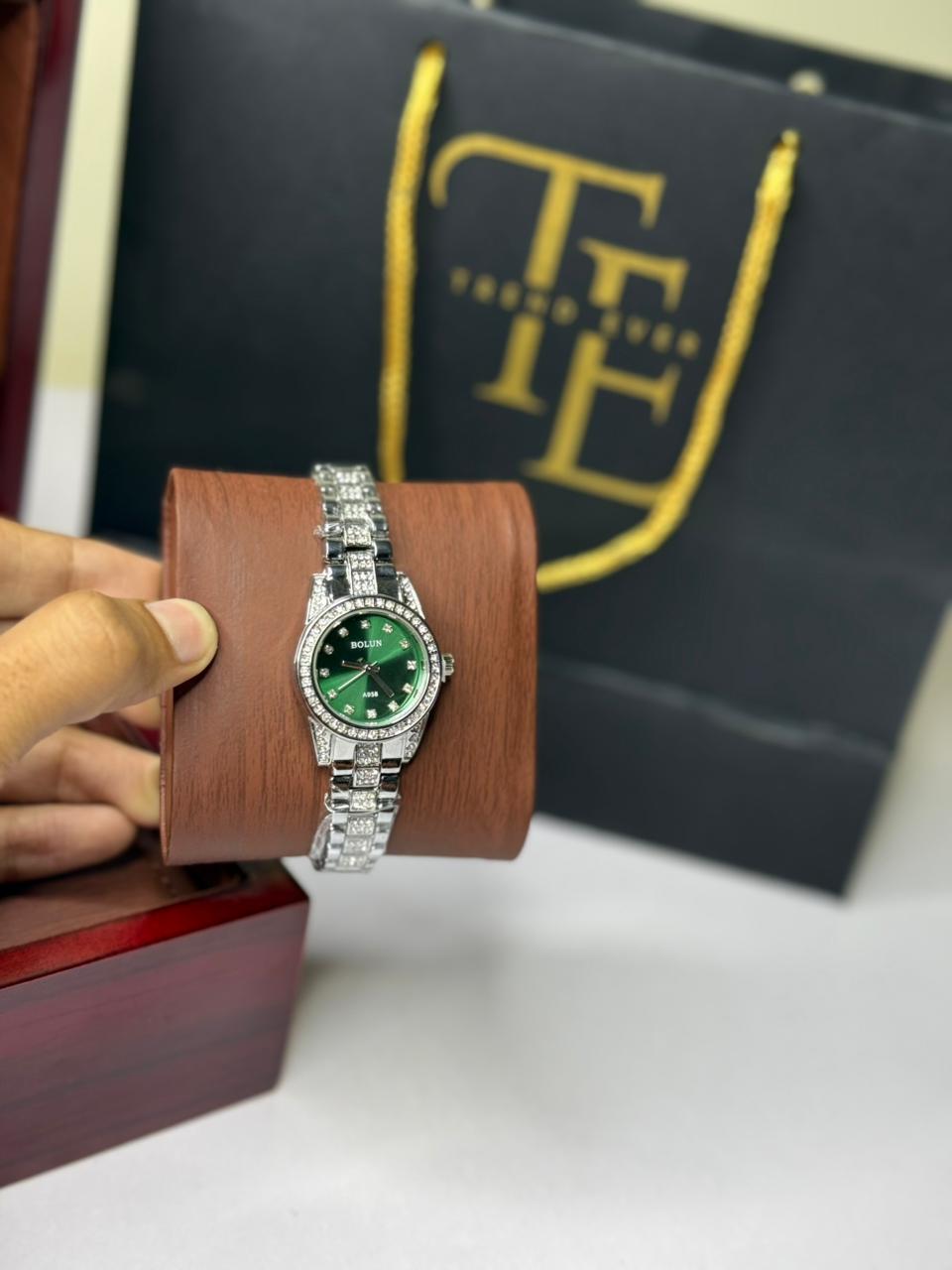 Bolun Royal Blue / Green Crystal  Watch