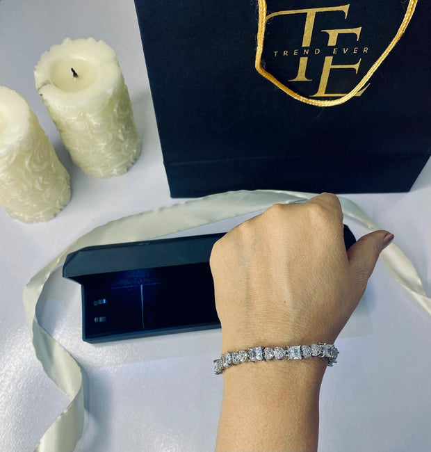 Classic Silver Twinkle Bracelet